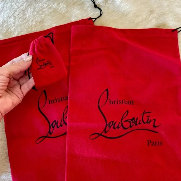 Christian Louboutin black patent round toe pumps 39.5 - Picture 13 of 15